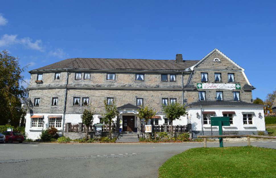 Een foto van de buitenkant van Landhotel Altastenberg