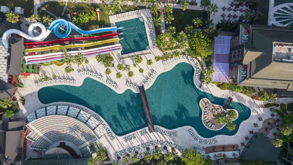 Een foto van het zwembad bij Siam Elegance Hotels & Spa