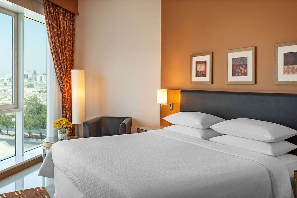 Ein Foto Four Points by Sheraton Bur Dubai