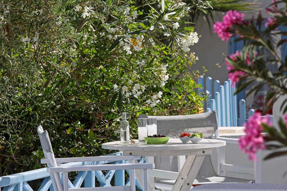 Ein Foto von der Terrasse im Marillia Village