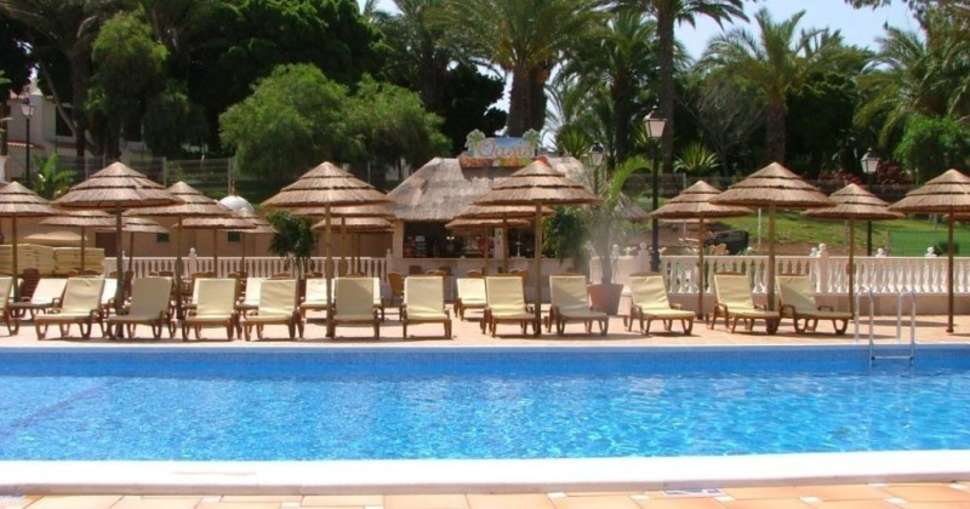 Ein Foto vom Pool im Parque de las Americas