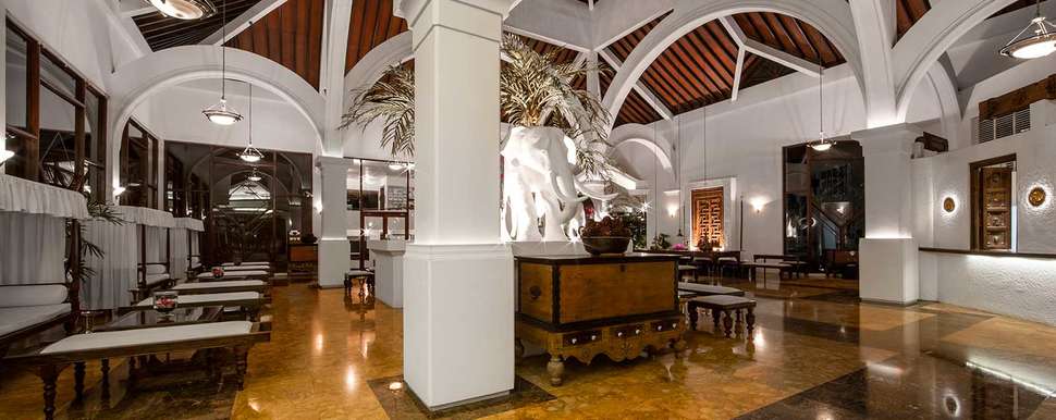 Een foto van het interieur van Royal Palms Beach Resort