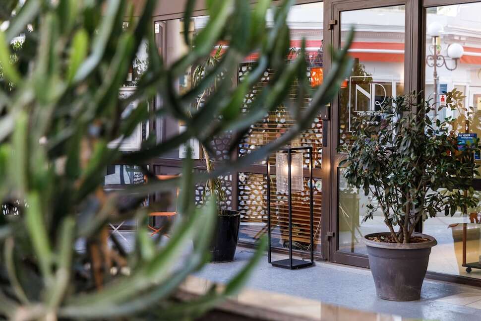 Ein Foto Hotel Nice Riviera