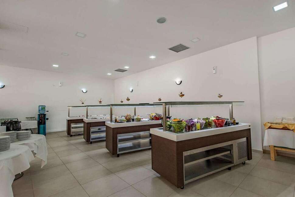 Een foto van de faciliteiten bij Evia Riviera Resort