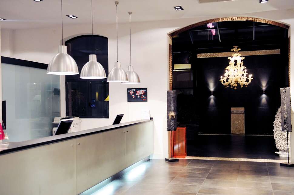 Ein Foto New Hotel Of Marseille
