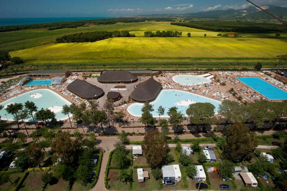 Een foto van het zwembad bij Camping Village Park Albatros