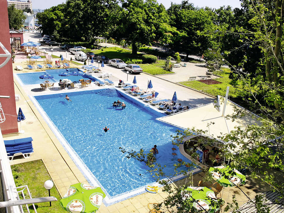 Ein Foto vom Pool im Hotel Gladiola Star