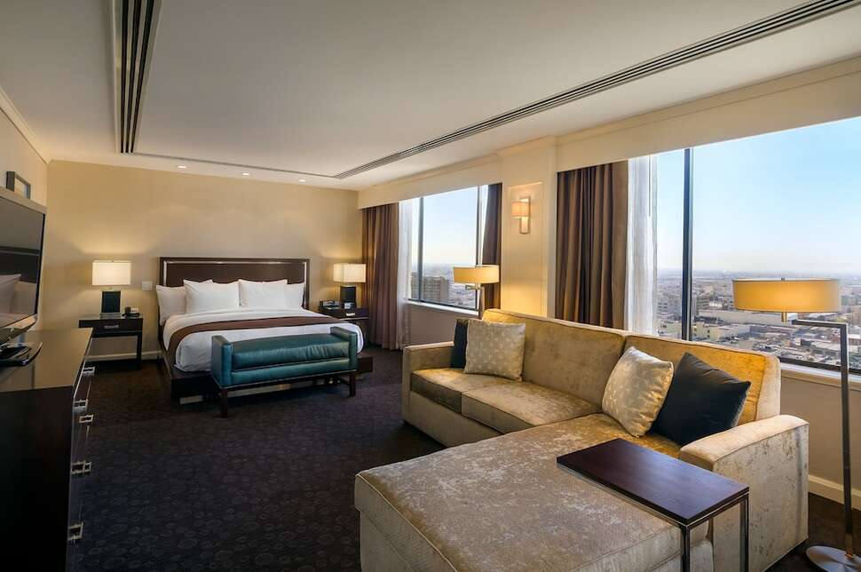 Ein Foto DoubleTree by Hilton Los Angeles Downtown