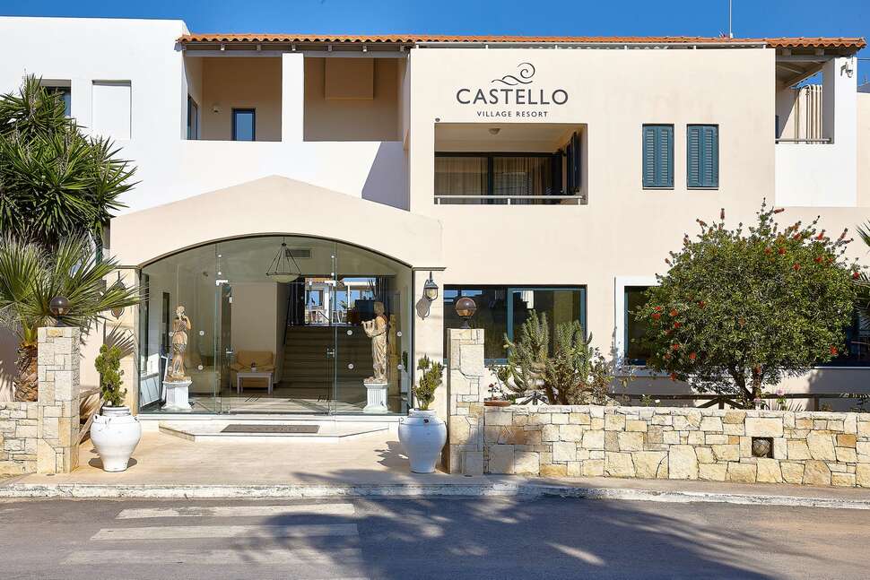 Ein Foto von der Außenansicht des Castello Village Resort