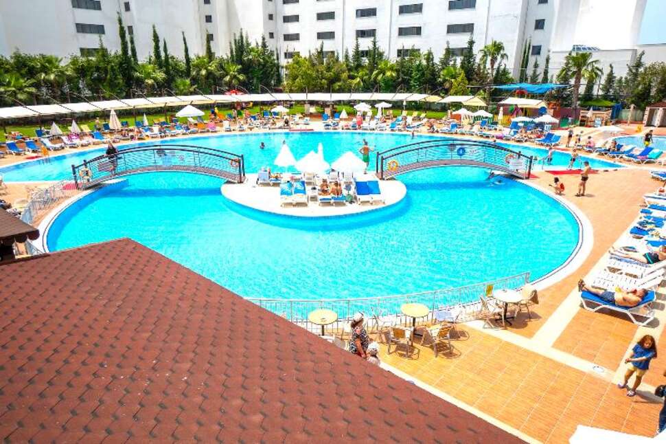 Ein Foto Hotel Cenger Beach Resort & Spa