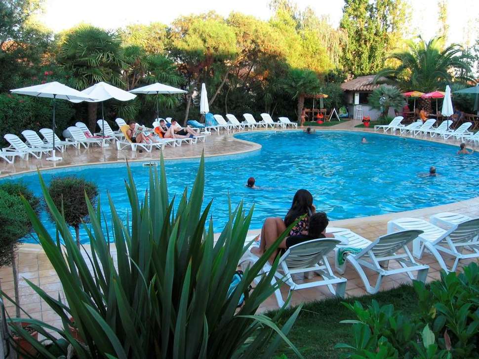 Een foto van het zwembad bij Residence Club Odalys Sognu di Mare