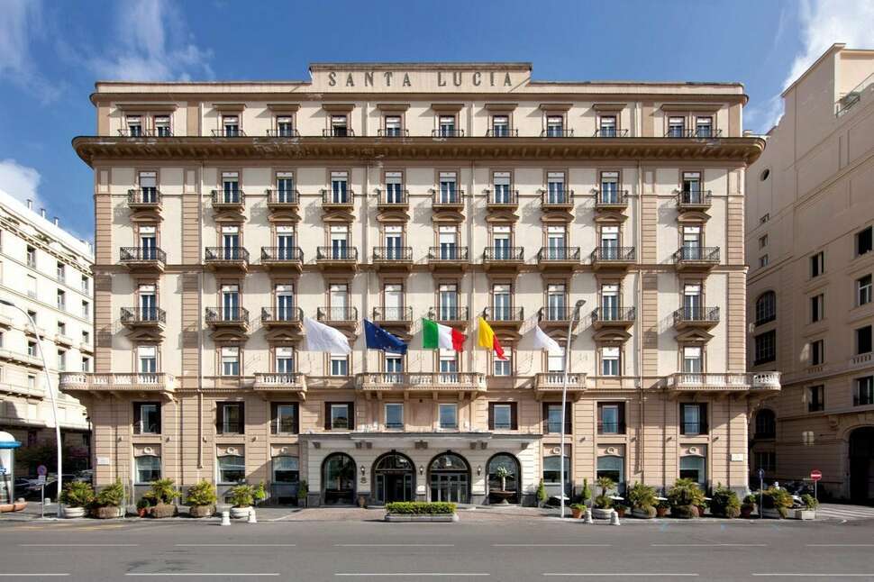 Een foto van Grand Hotel Santa Lucia
