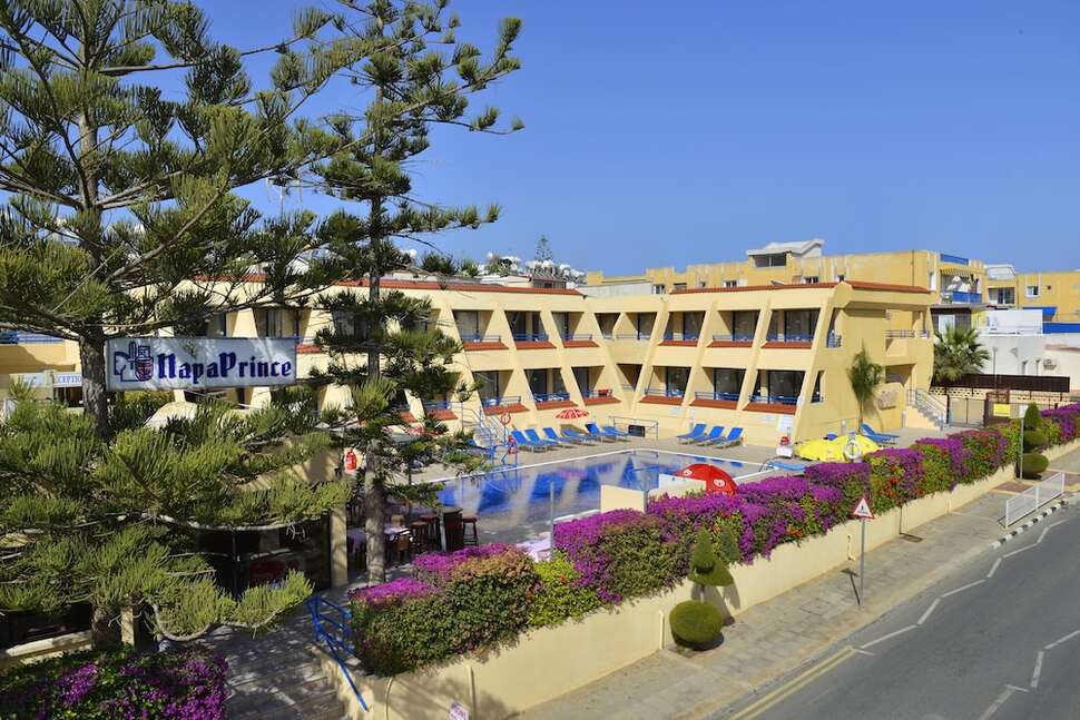 Ein Foto Napa Prince Hotel Apartments
