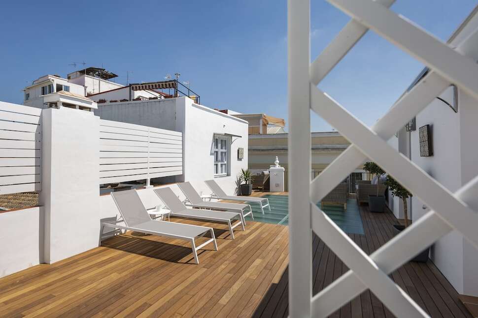 Ein Foto Basic Hotel Sevilla Catedral
