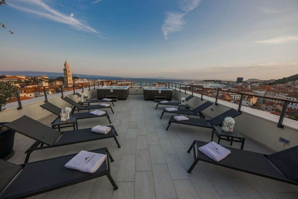 Ein Foto Cornaro Hotel