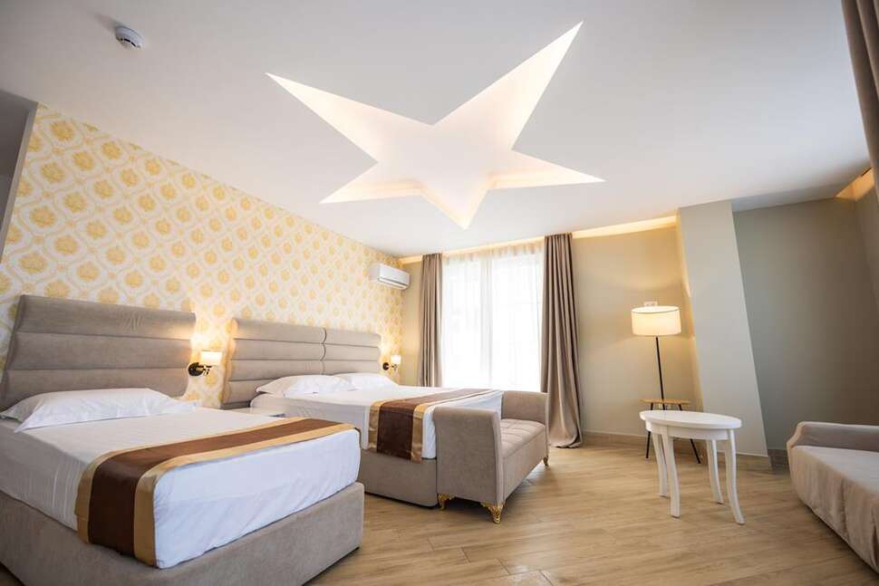 Ein Foto Fafa Premium Hotel