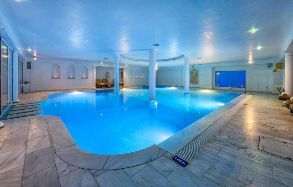 Ein Foto The Golden Bay Beach Hotel