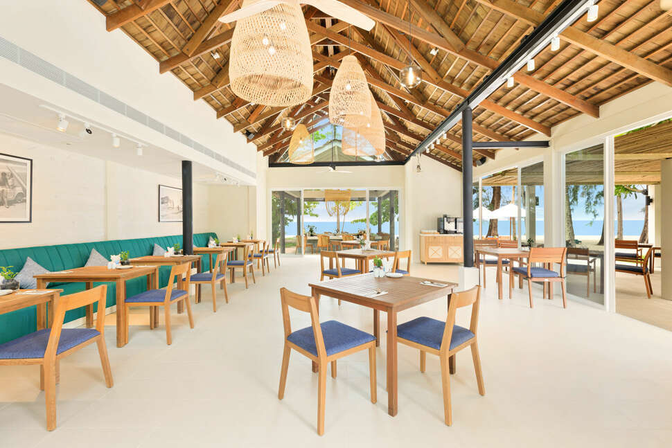 Een foto van Outrigger Khao Lak Beach Resort
