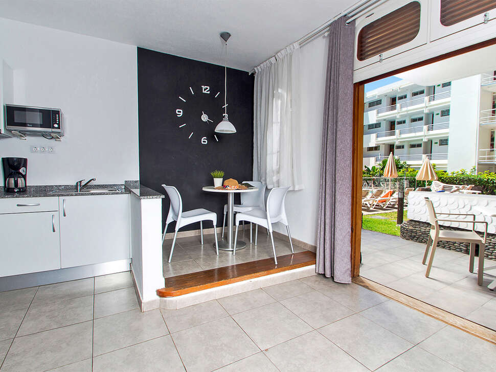 Ein Foto Alsol Los Mariachis Apartments