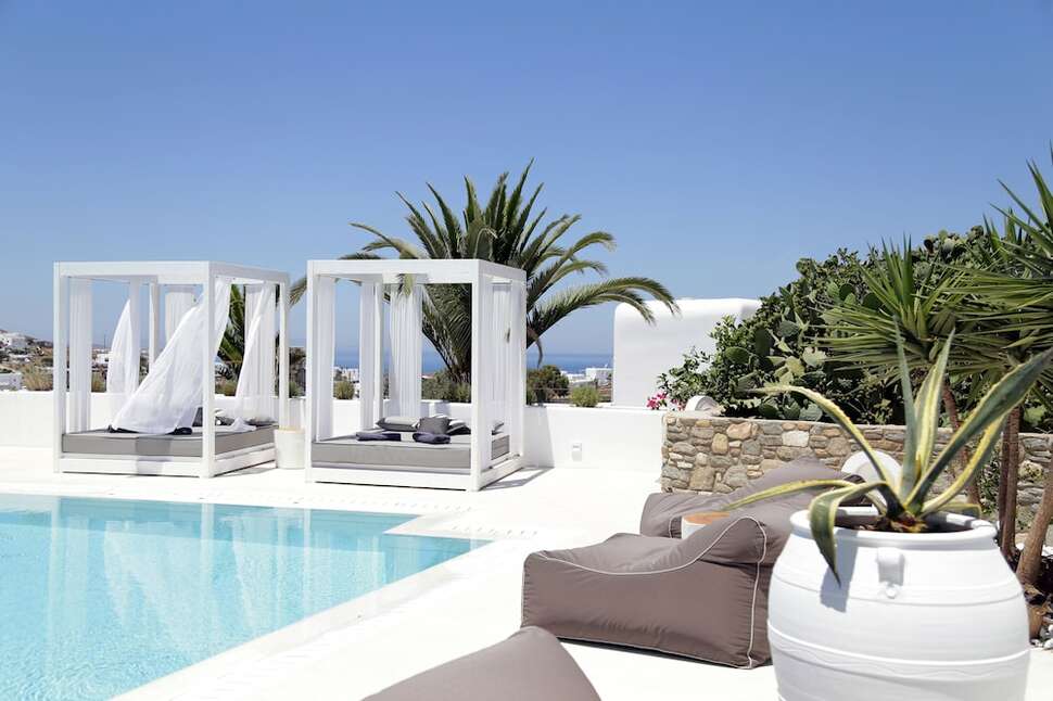 Een foto van het zwembad bij Livin Mykonos Hotel