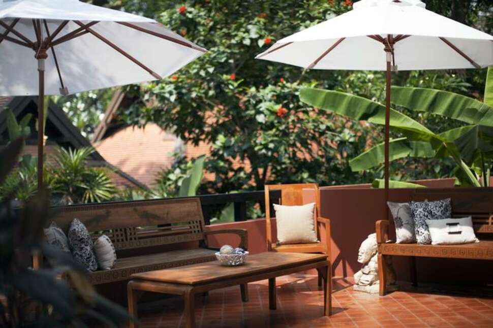 Ein Foto von der Terrasse im Renaissance Koh Samui Resort & Spa