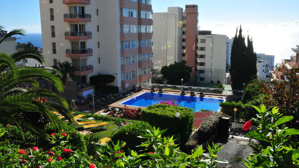 Een foto van het zwembad bij Dorisol Mimosa Hotel