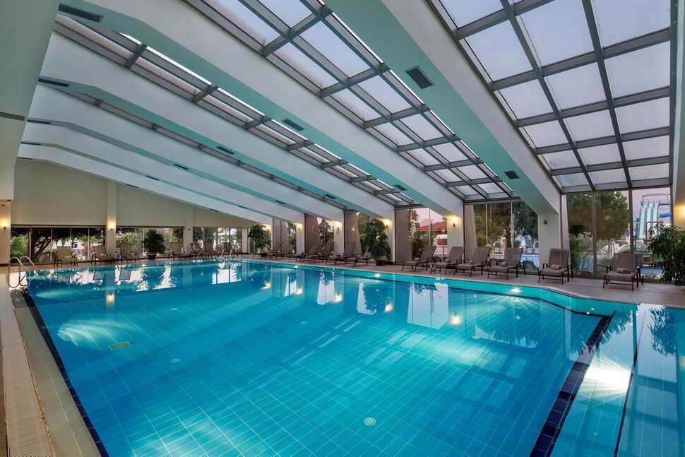 Ein Foto vom Pool im Bellis Deluxe Hotel