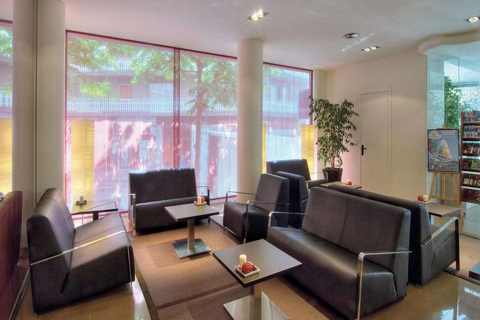 Een foto van het interieur van Alegria Plaza Paris