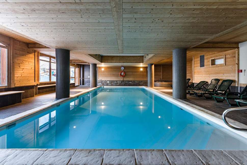 Een foto van het zwembad bij Residence Les Hauts de Comborciere