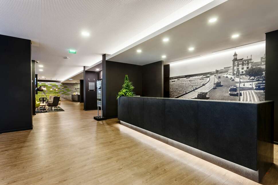 Een foto van het interieur van Neat Hotel Avenida