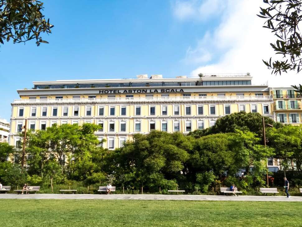 Een foto van de buitenkant van Hotel Aston la Scala