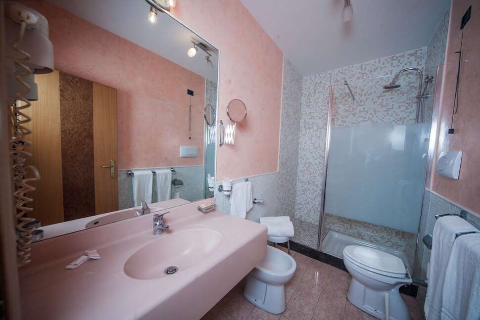 Een foto van Hotel La Pace Napoli