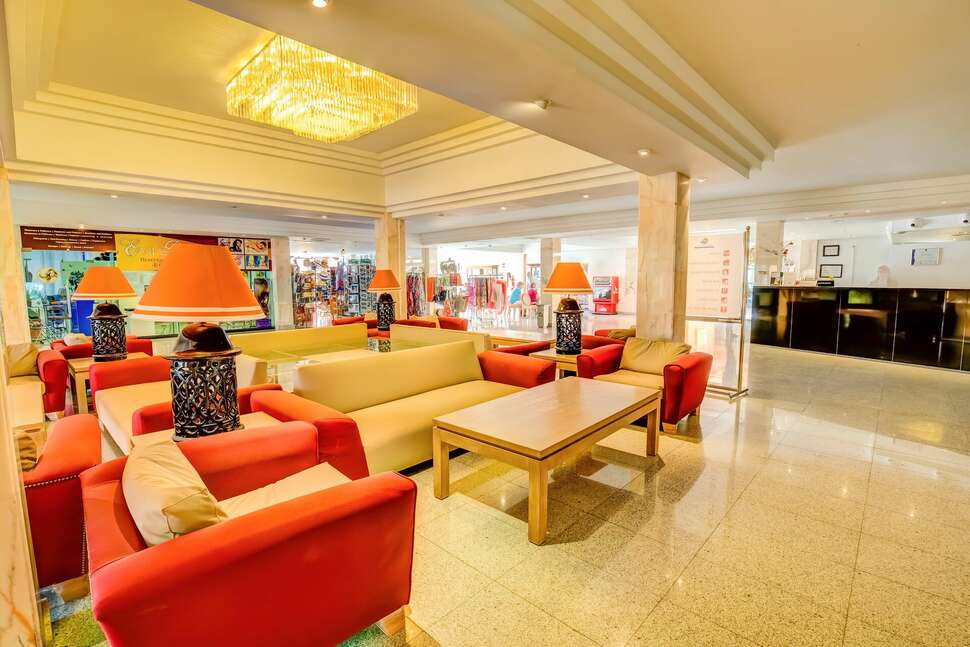Een foto van het interieur van SBH Hotel Taro Beach