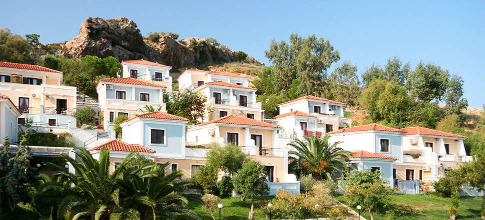 Een foto van de buitenkant van Clara Hotel Resort & Bungalows