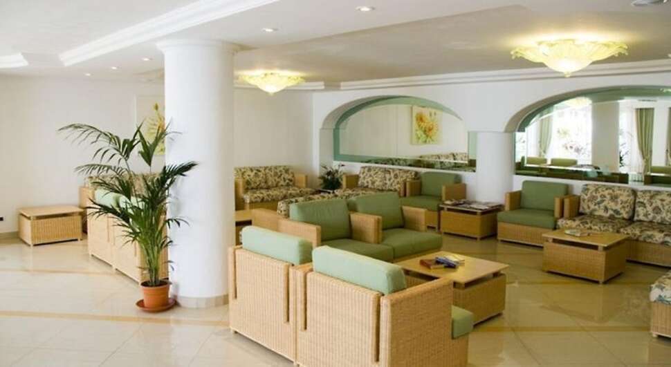 Een foto van Aparthotel Esquinzo y Monte del Mar