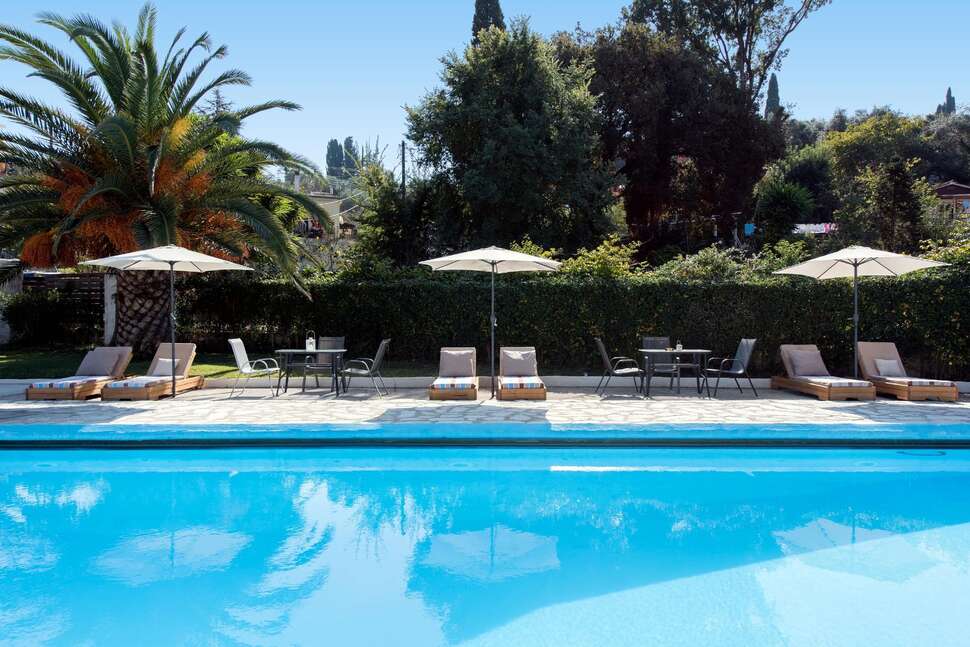 Een foto van het zwembad bij Hotel Anita Corfu