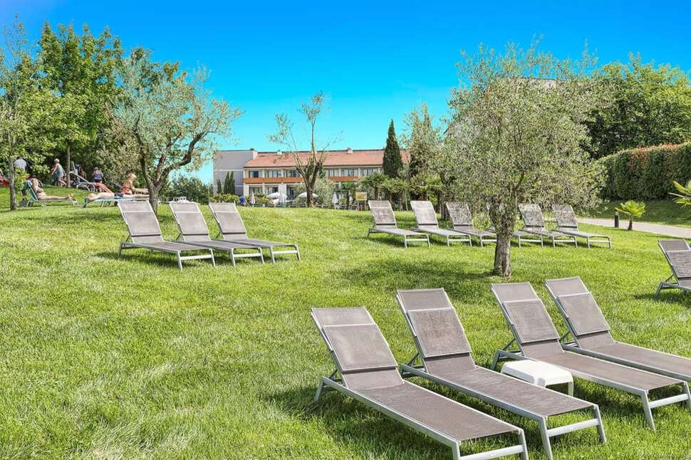 Een foto van het terras bij Residence Eden