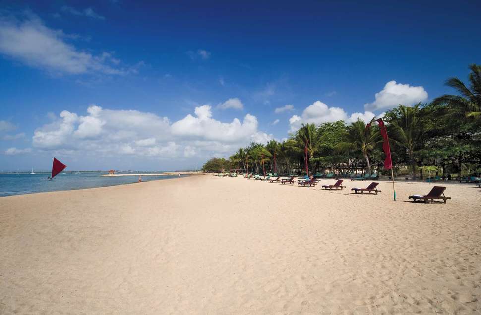 Een foto van het strand bij Mercure Resort Sanur