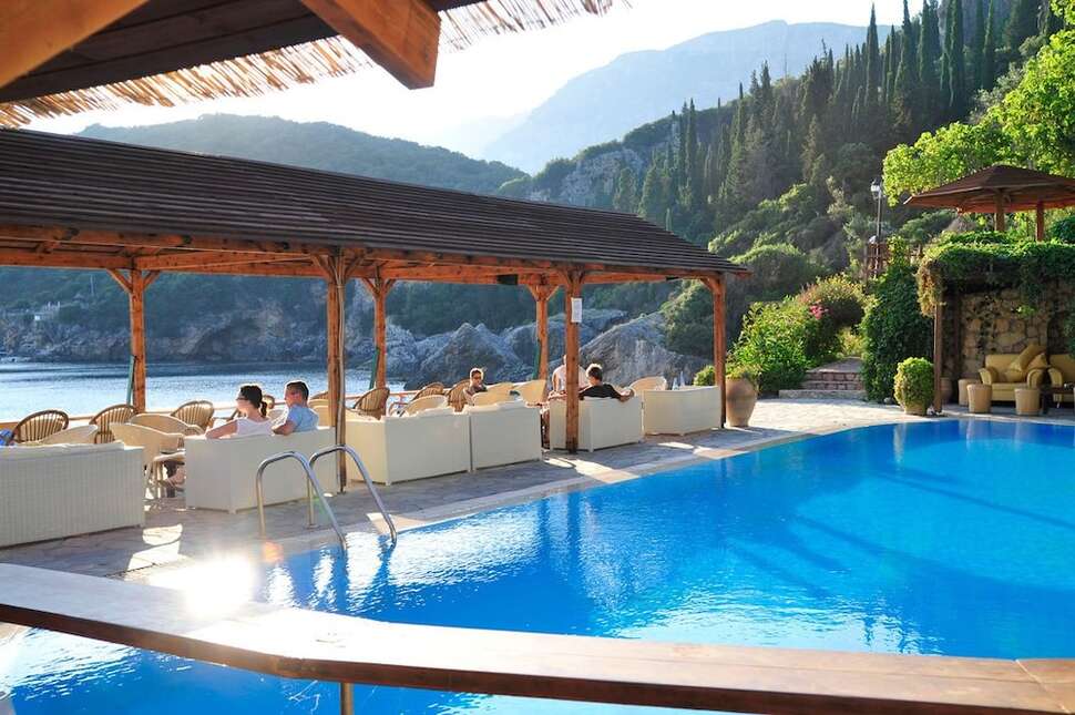 Een foto van het zwembad bij Blue Princess Beach Hotel & Suites
