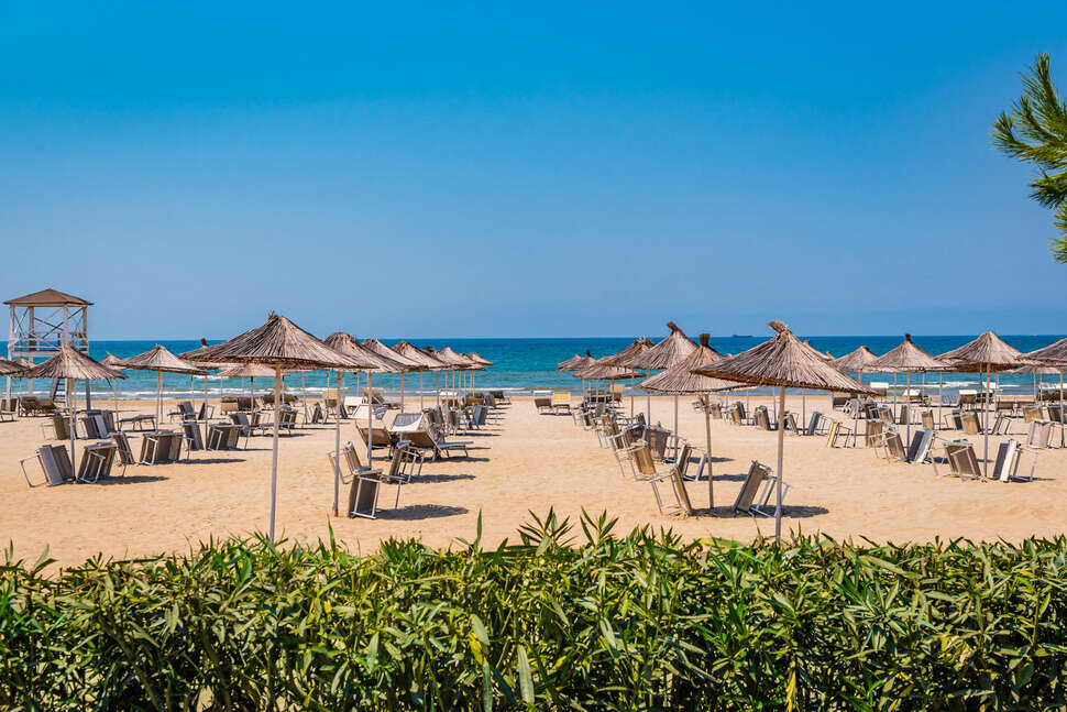 Ein Foto Sol Tropikal Durres