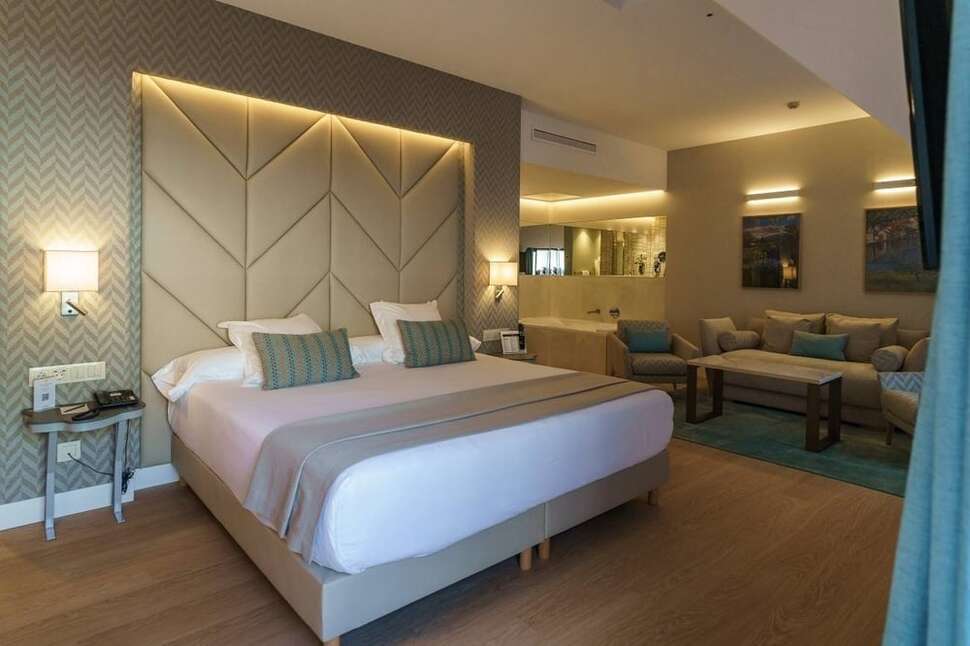 Ein Foto Hotel Carlton