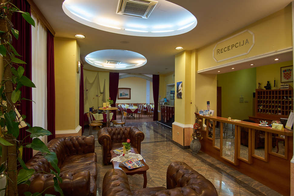 Een foto van de faciliteiten bij Hotel Villa Ruzica