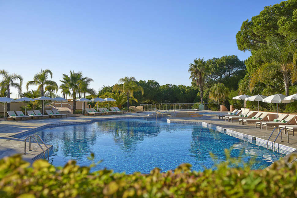 Een foto van het zwembad bij Hotel Quinta do Lago