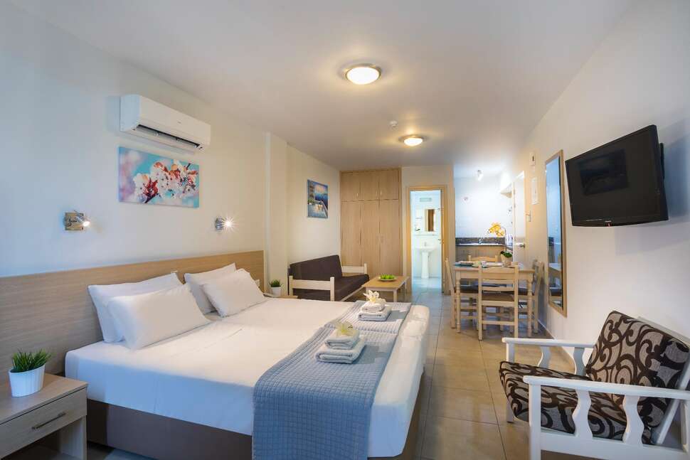 Ein Foto Christabelle Complex Hotel Apartments