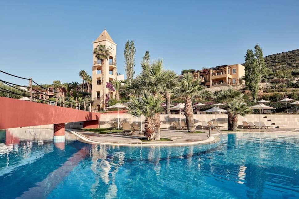 Ein Foto vom Pool im Candia Park Village