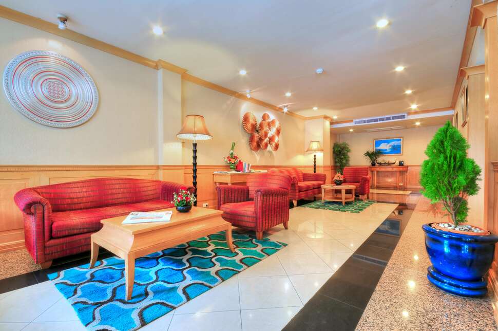 Ein Foto Admiral Suites Bangkok