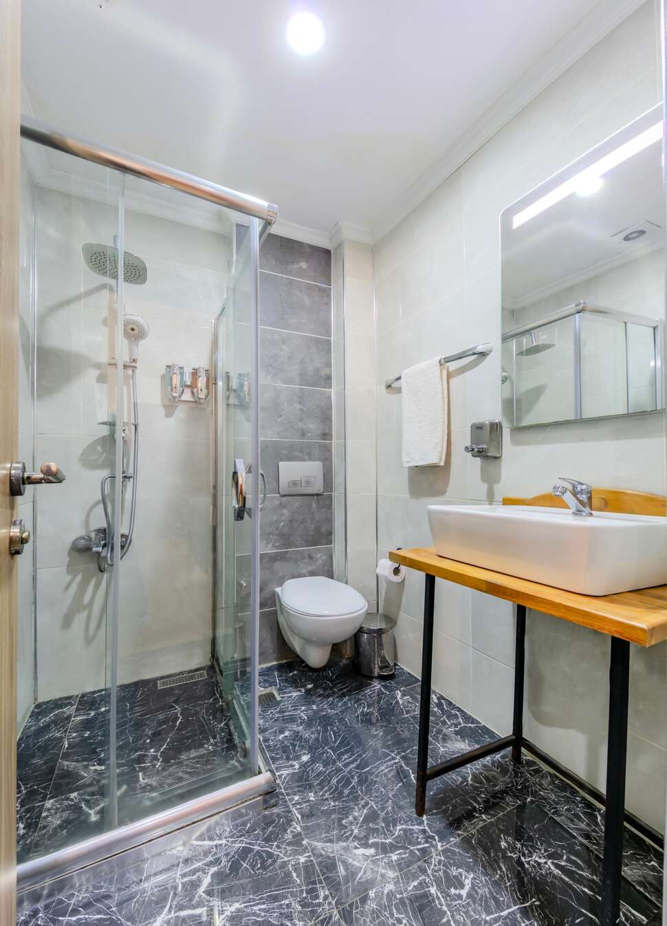 Een foto van La Pazza Suites