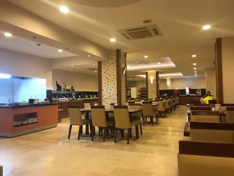 Ein Foto Side Lowe Hotel