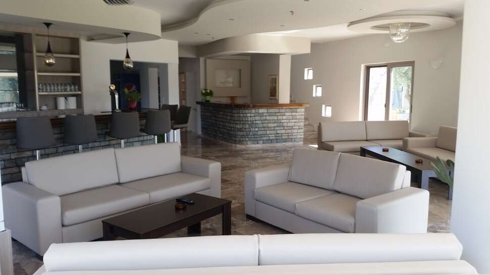 Een foto van het interieur van Saint George Resort Archangelos