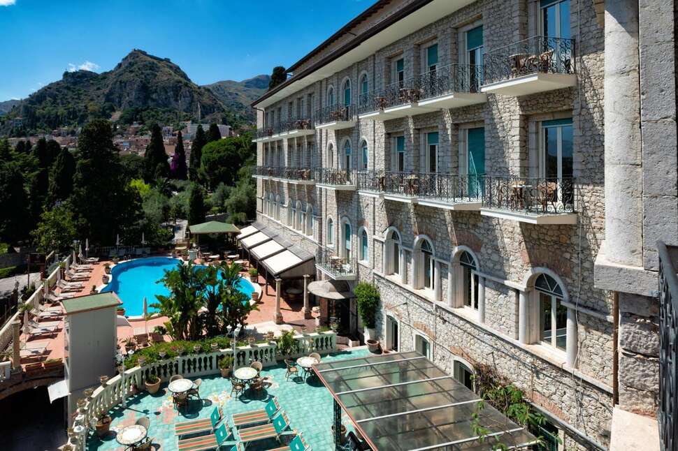 Een foto van de buitenkant van Taormina Park Hotel